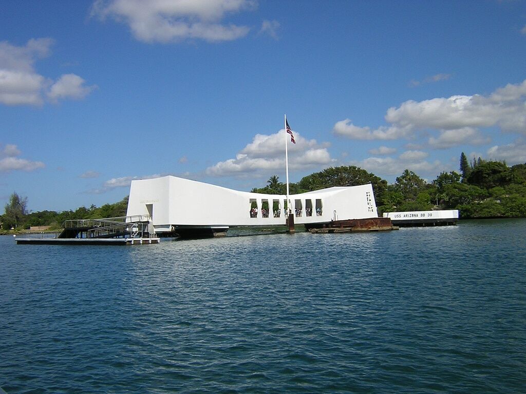 USS Arizona Memorial in Pearl Harbor