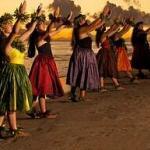 hula dancers on kaanapali