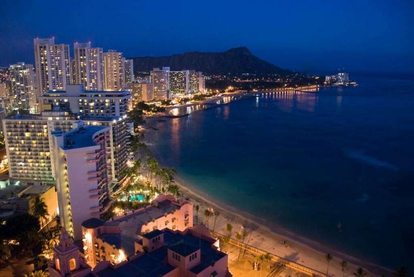 Where to go for nightlife in Hawaii? Go Visit Hawaii