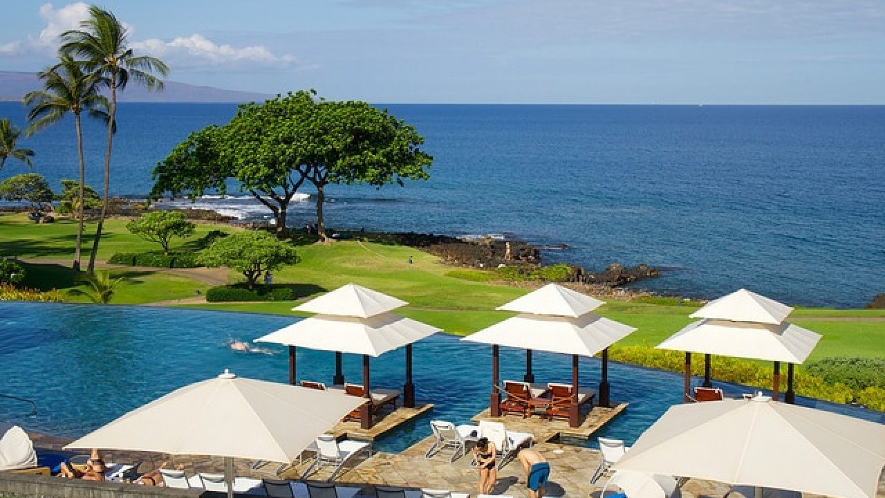 Waikiki Beach Marriott Resort Spa Pool Pictures