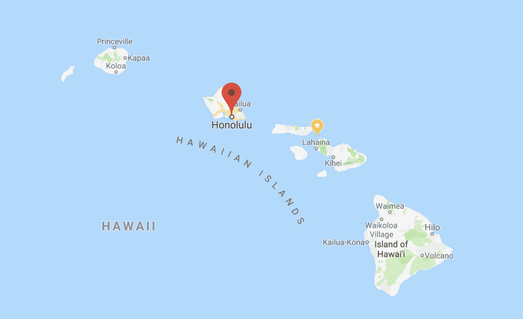 Are ocean water temperatures in Hawaii warm enough for year round